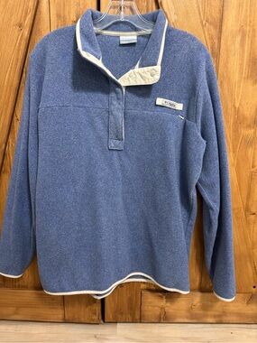 Columbia Blue Fleece Pullover with Cream Trim